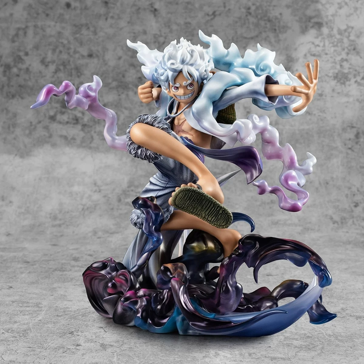 Figura de Luffy "Dios del Sol" - One Piece™