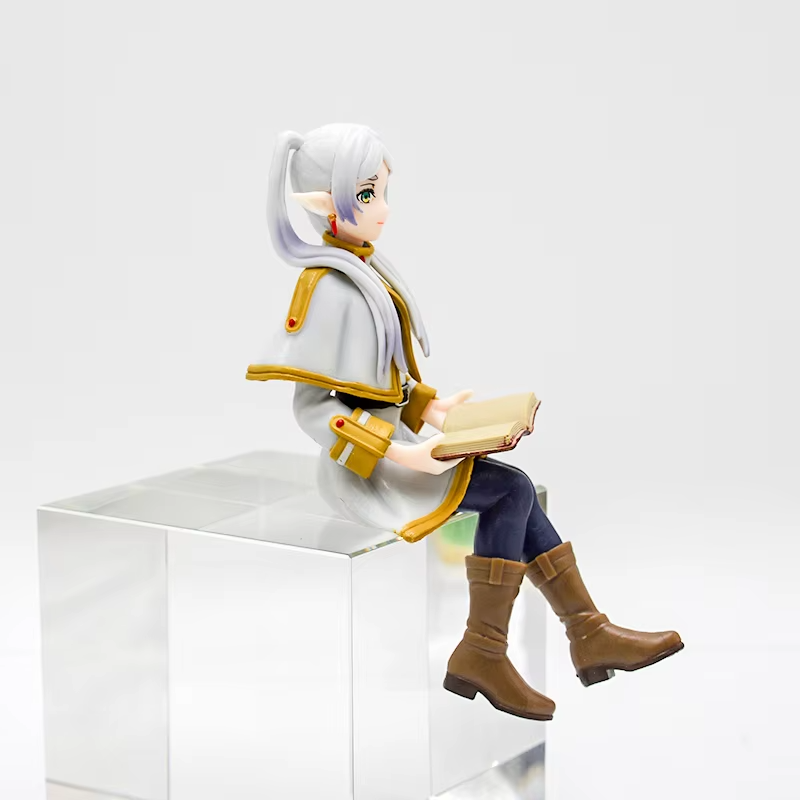 Figura Frieren "Sentada" - Frieren™