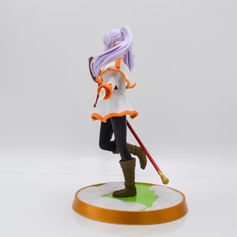 Figura Frieren "Maga Legendaria" - Frieren™