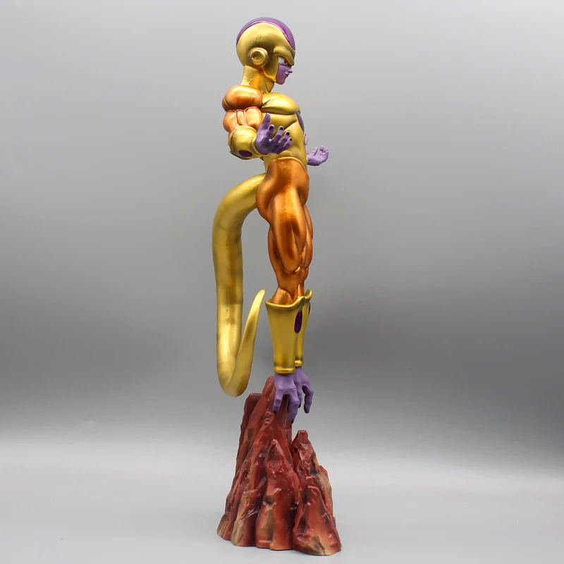 Figura Golden Freezer - Dragon Ball Z™