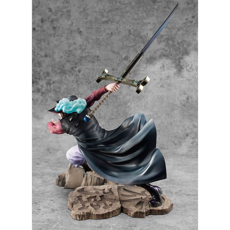 Figura Dracule Mihawk - One Piece™