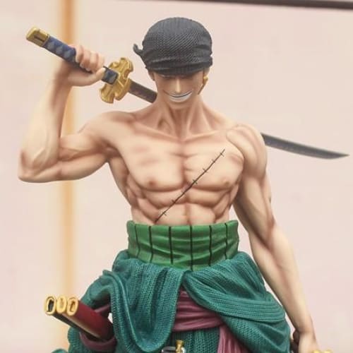 Figura Roronoa Zoro - One Piece™