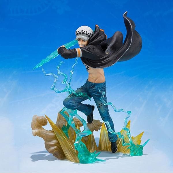 Figura Trafalgar D. Water Law - One Piece™