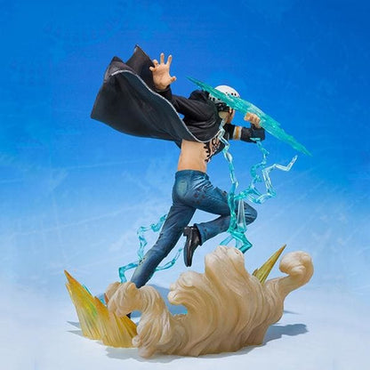 Figura Trafalgar D. Water Law - One Piece™