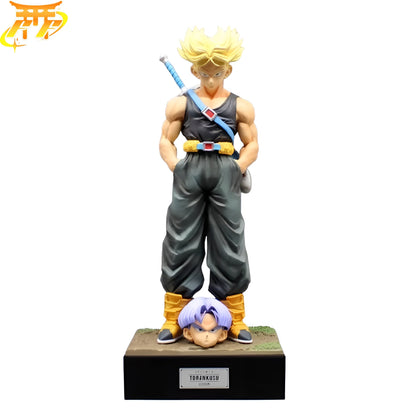Figura Mirai Trunks SSJ - Dragon Ball Z™